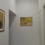 Inside Naples-dint'e'viche' *