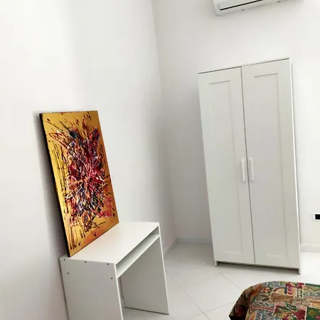 Inside Naples-dint'e'viche' Lägenhet *