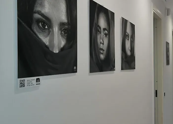 Inside Naples-dint'e'viche' *